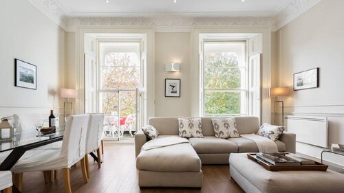 Amazing Victorian Apartment near Kensington Palace and Notting Hill