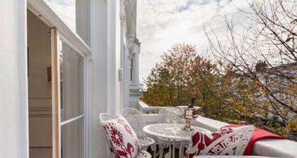 Amazing Apartment near Kensington Palace and Notting Hill