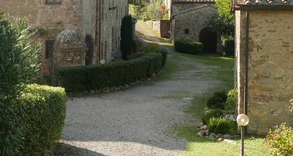 Restored farmhouse in heart of chianti with swimming pool and tennis court.
