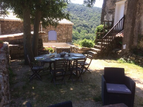 Cévenol cottage in the countryside close to Anduze, and the bamboo plantation