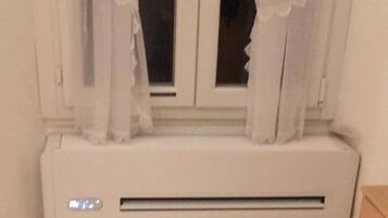 1 chambre, fer et planche Ă repasser, lit parapluie, Wi-Fi gratuit