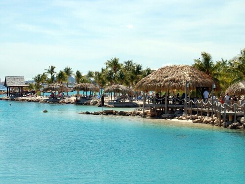 APPARTEMENT CURACAO MER DIRECTE AVEC VOTRE PROPRE ÉCHAFAUDAGE ET UNE VUE FANTASTIQUE