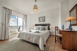 4 Schlafzimmer, Zimmersafe, Bügeleisen/Bügelbrett, Reisekinderbett