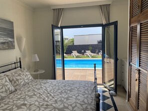 2 chambres, fer et planche à repasser, lit parapluie, Wi-Fi gratuit