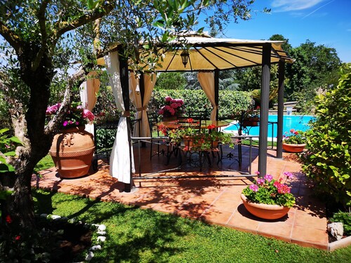House / Villa - Rignano Flaminio