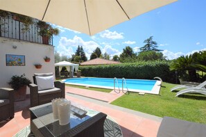 Outdoor pool - House / Villa - Rignano Flaminio (Rignano Flaminio)