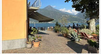 "Casa Alice" großer privater Garten - See und Berge - kostenloses WiFi