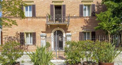 VILLA ANGELINI 14 + 7 nukkuu, huvila yksityinen uima-allas yksinomaiseen k��yttöön!