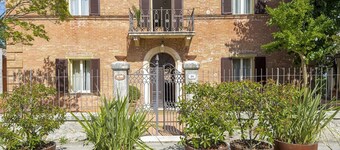 Villa Angelini 14+7, Emma Villas