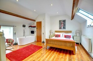 1 chambre, fer et planche à repasser, lit parapluie, Wi-Fi gratuit
