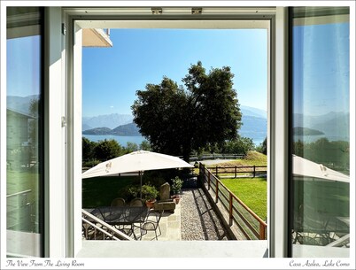 "Casa Azalea" - Lake Como view - garden and private parking - free WiFi
