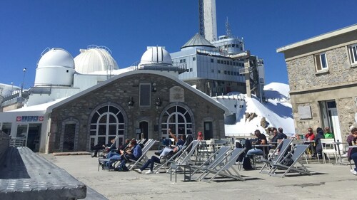 Spacious Beautiful House | Skiing, Cycling & Hiking | Superb Valley Views |