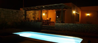 #Casa Yeya, private pool, free wifi, free parking, maximum relaxation!! <br>