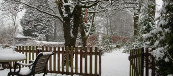 A Pleasant Stay at " Logies Taverne." nearby Roermond, Thorn / Pool & Garden