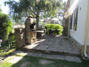 Property grounds - House / Villa - Sénéchas (Sénéchas)