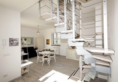 Villa 4 km. from the center of Bracciano and the lake, holiday homes approved