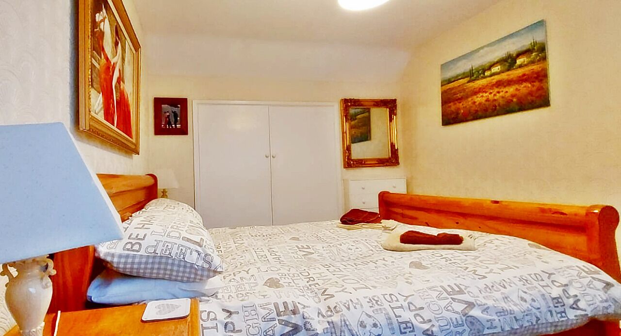 3 bedrooms, iron/ironing board, travel crib, free WiFi