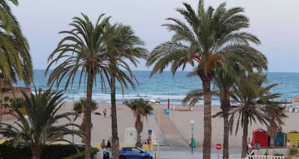 Gran villa con piscina privada a 50 metros de la playa