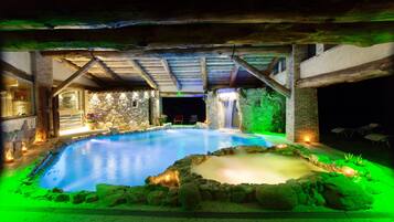 Piscine couverte, piscine chauffée