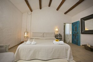 3 bedrooms, iron/ironing board, free WiFi, bed sheets - Casa Angela 6, Emma Villas (Monte Urano)