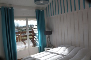 3 bedrooms, iron/ironing board, WiFi - 2 STEPS FROM ARCACHON BASIN AND NEAR OCEAN BEACHES (Andernos-Les-Bains)