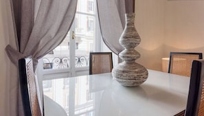 Dining - New Luxury Home in the heart of Rome (Roma)