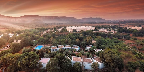 “ The Pugmark “ – A Wildlife Resort”