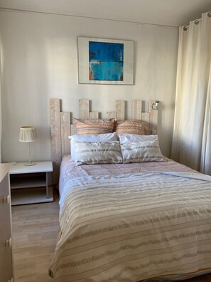 1 Schlafzimmer, Bügeleisen/Bügelbrett, WLAN, Bettwäsche