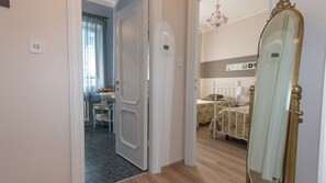 4 bedrooms, desk, iron/ironing board, free WiFi - Villa Ombrosa 8, Emma Villas (Porano)