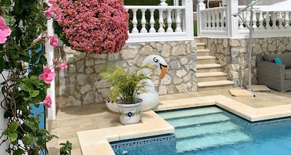 All is private, when booking we BLOCK the entire property for your holiday !