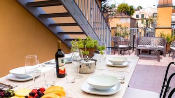 Ristorazione all'aperto