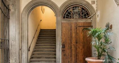 hervorragende Wohnung mit allem Komfort, Aufzug, im Herzen von Florenz