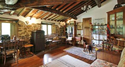 Appartement Poesia avec piscine dans Bagni di Lucca.