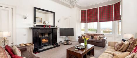 Smart-tv, pejs, Netflix, dvd-afspiller