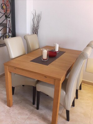 Dining - Stunning Townhouse with Shared Communal Pool (Rojales)
