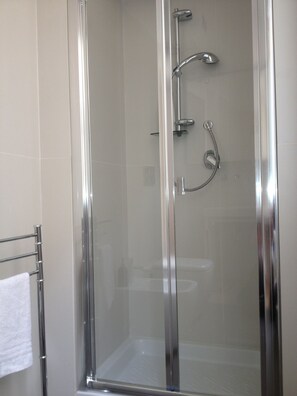 Shower, hair dryer, bidet, towels - Apartment in the historic center of the island of Ortigia. Fast WiFi-smart working (Siracusa)