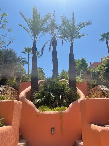 Free Golf, Tennis, Paddle Tennis, Gym, 4 pools including heated