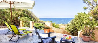 Villa på bredden af Sorso marina, 3 soveværelser, veranda med udsigt over havet, have