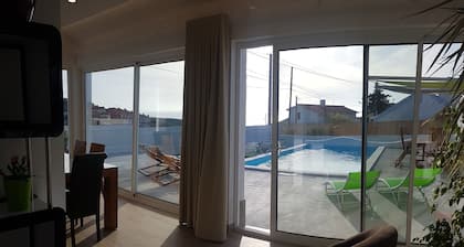 Nira House simplicity and luxury with exclusive pool and sea view