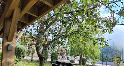 "LES BREUCHES" CHALET 4* GRAND CONFORT SAUNA SPA CLIM WIFI JARDIN 14 PERSONNES