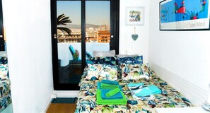 1 bedroom, in-room safe, desk, iron/ironing board