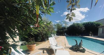 La Salvetat Saint Gilles: House / Villa - LA SALVETAT ST GILLES