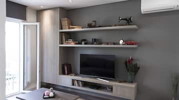 Smart TV, DVD player, books, music library