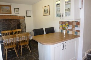 تناول الطعام