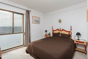 3 chambres, fer et planche à repasser, Wi-Fi gratuit