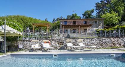 Villa in Tuscany -near Lucca with Pool only for Yours private use -ALL INCLUSIVE