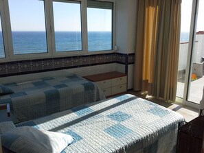 6 Schlafzimmer, Bügeleisen/Bügelbrett, kostenloses WLAN, Bettwäsche