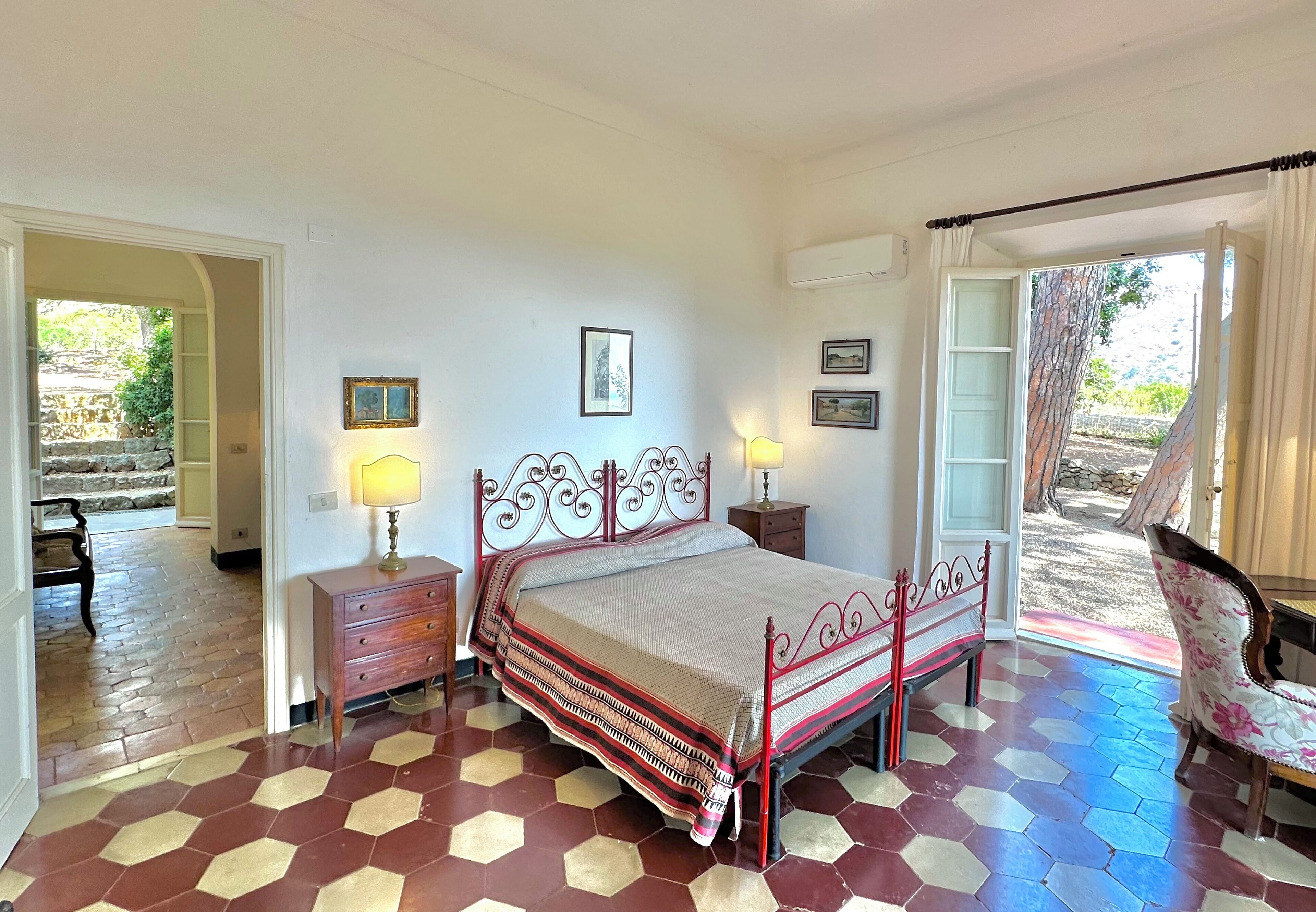 7 Schlafzimmer, Bügeleisen/Bügelbrett, Reisekinderbett, kostenloses WLAN