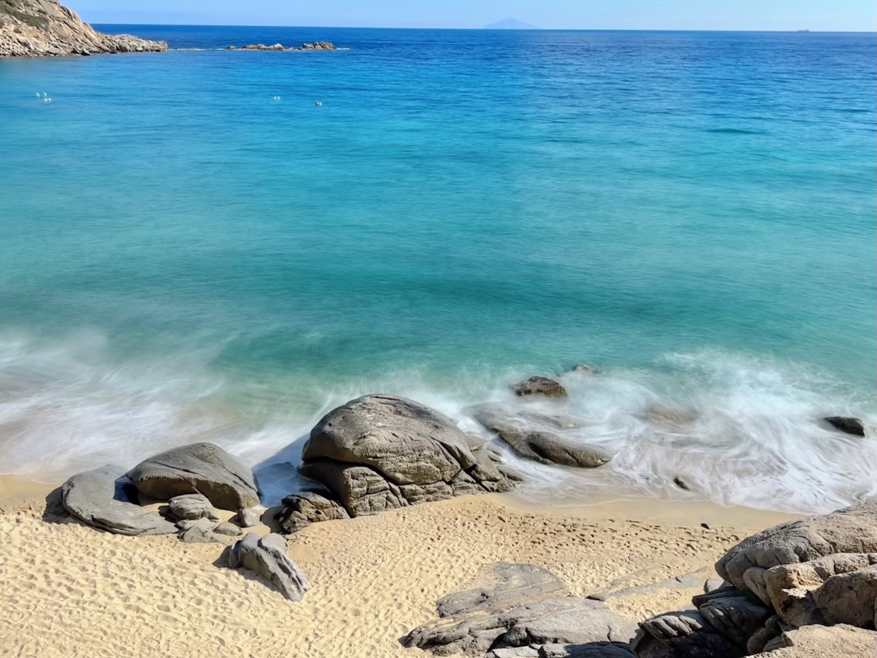 Beach nearby, sun-loungers
