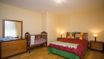 3 chambres, bureau, fer et planche Ă repasser, Wi-Fi gratuit